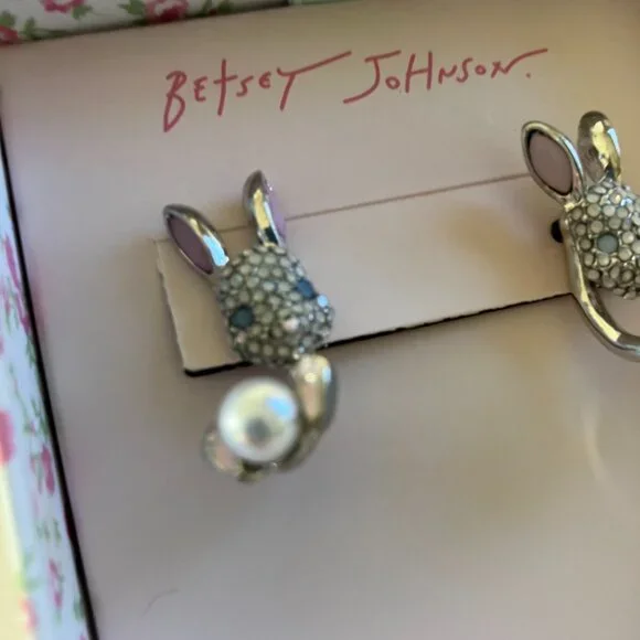 Betsey Johnson Bunny Rabbit Barbell Jacket Earrings, NEW WITH TAGS - Picture 3 of 6
